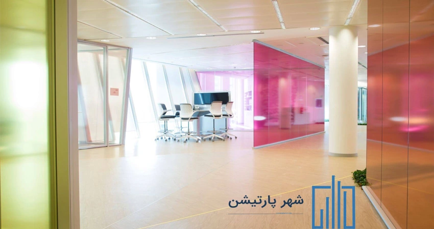 عکس پارتیشن شیشه ای