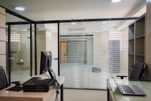 نمونه طرح و اجرای  پارتیشن مرکز طب و کار خیابان امام خمینی