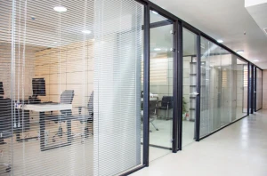 نمونه طرح و اجرای  پارتیشن مرکز طب و کار خیابان امام خمینی